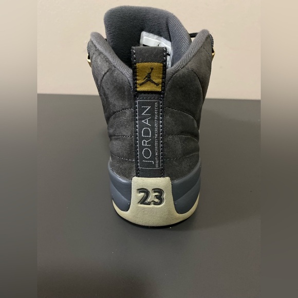 Air Jordan 12 Retro Dark Grey 2017 Release,Size 7 - Picture 14 of 14